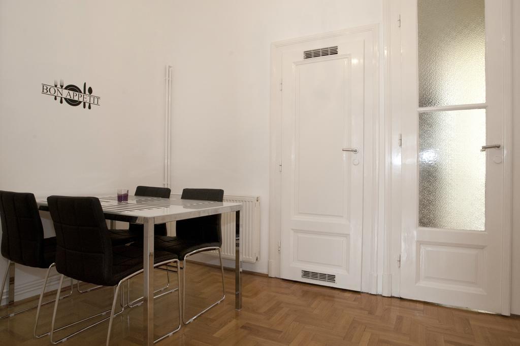 Alice Apartment Budapest Chambre photo