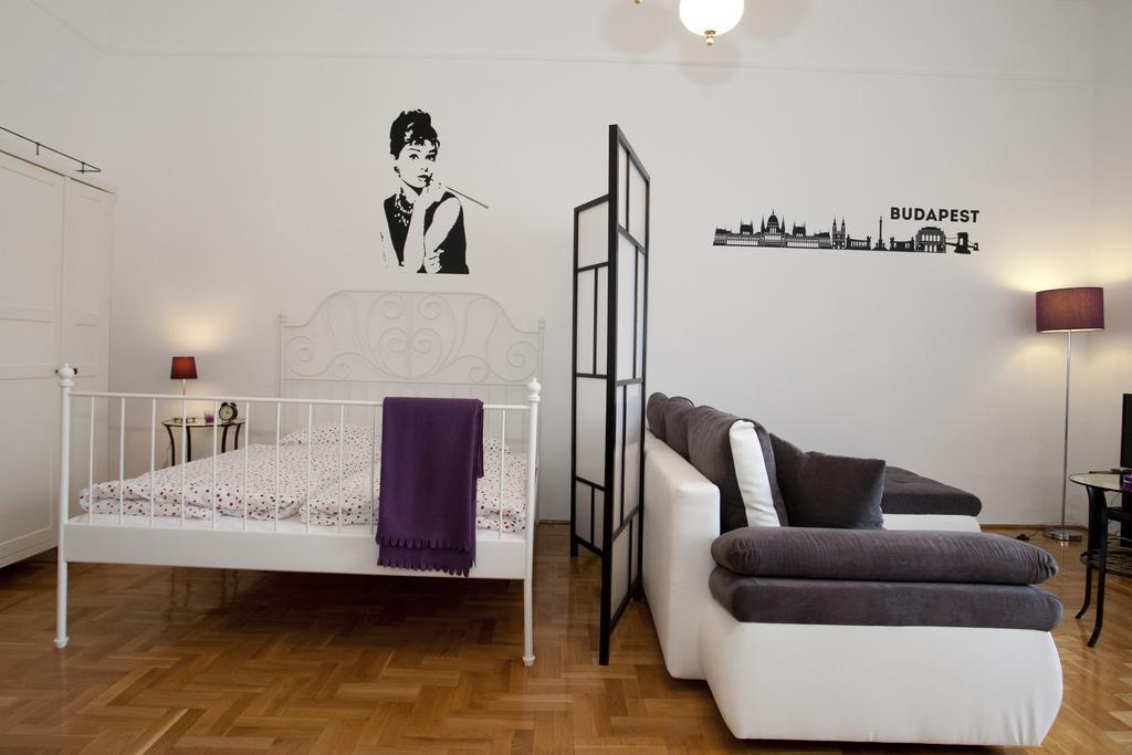 Alice Apartment Budapest Chambre photo